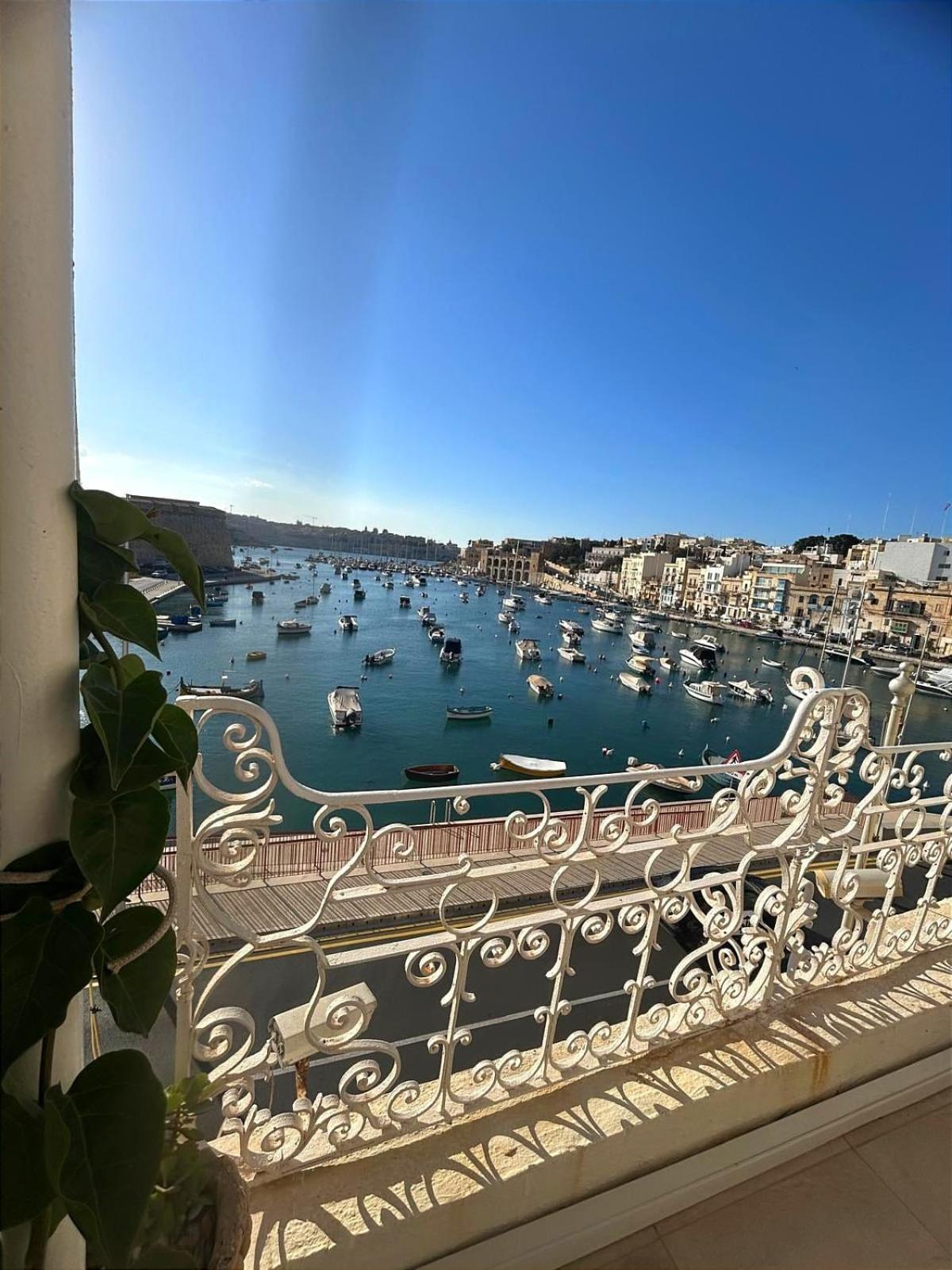 1500 Little Pink House In Kalkara Creek别墅 外观 照片